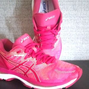 Asics Womens Gel Nimbus 20